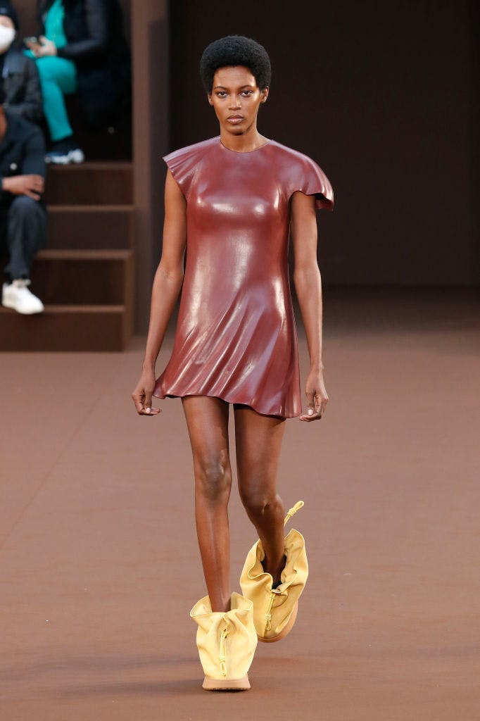 paris person human runway fashion